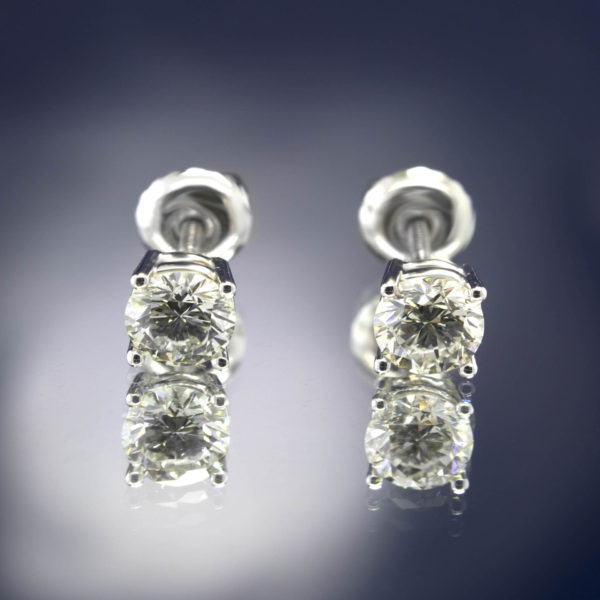 0.85 Carats Round Diamond Stud Earrings, Gold or Platinum ST-4PR085