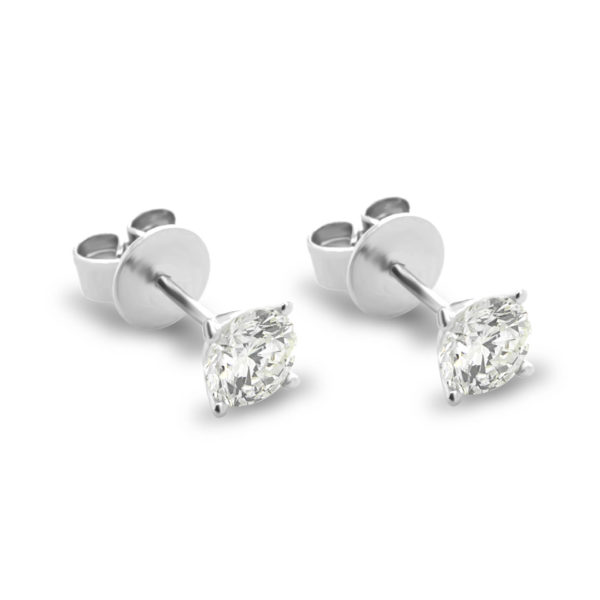 Diamond Stud Earrings MR034
